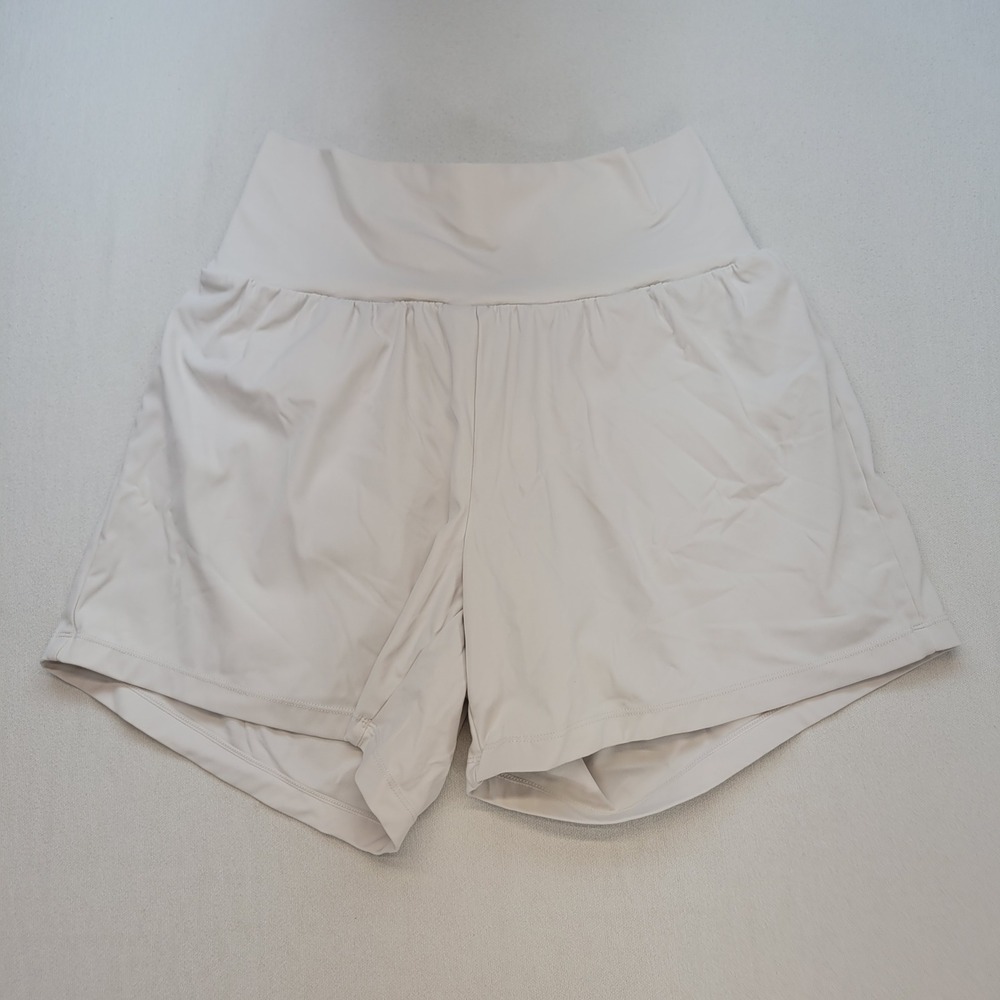 Halara Shorts Women Medium White High Waisted Tennis Lined Tummy Control